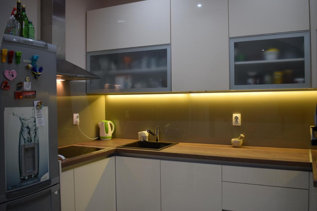 Apartman Gabriel พอดโกรา ภายนอก รูปภาพ